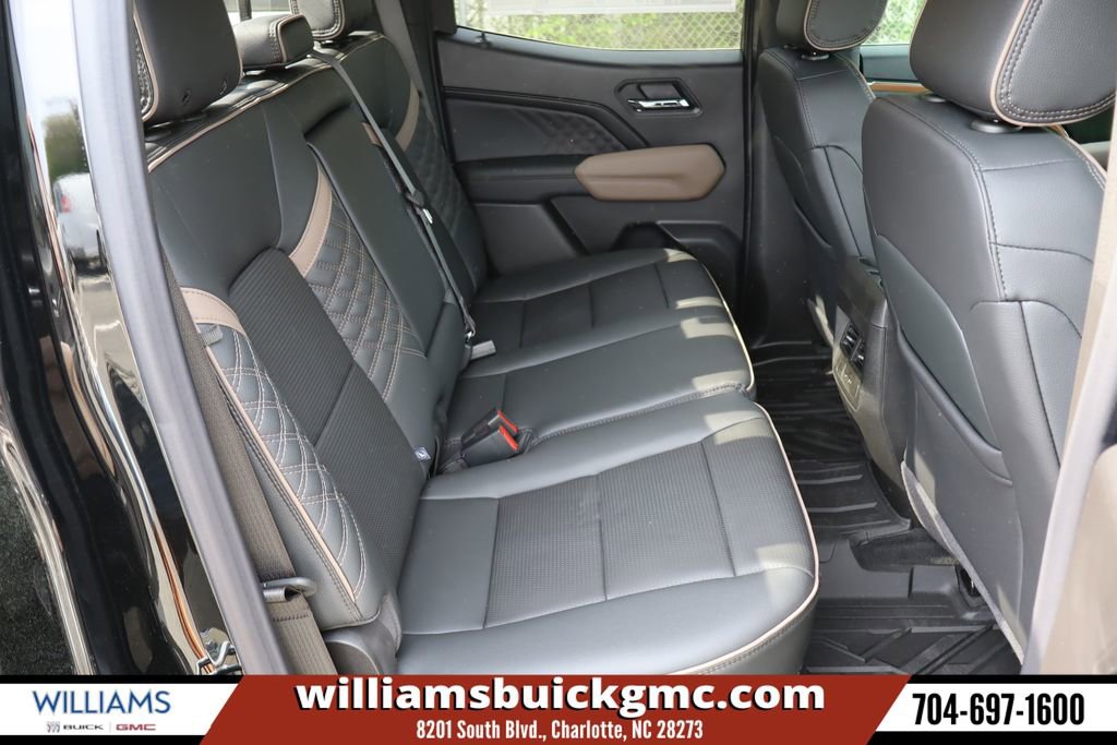 New 2026 GMC Canyon Denali w/ LPO, Denali Black Edition AWD/4WD image 24