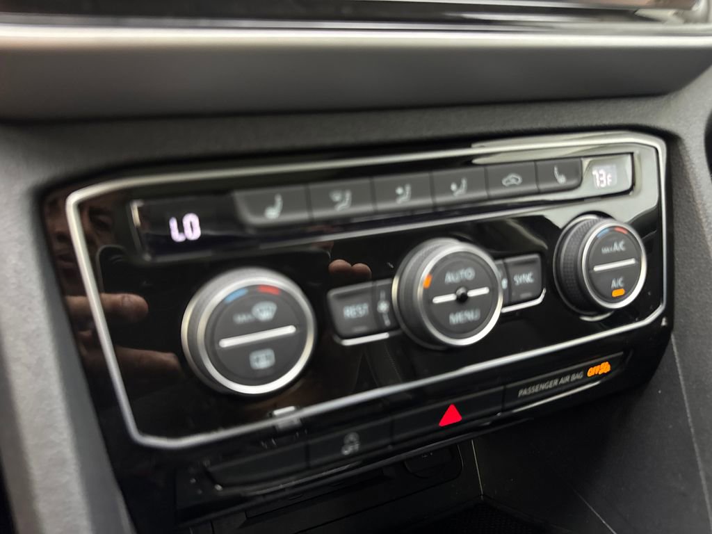 Used 2022 Volkswagen Atlas SE w/ Panoramic Sunroof Package FWD image 70
