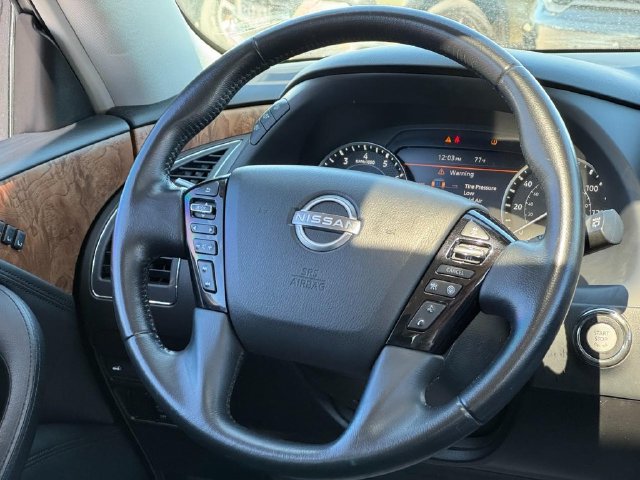 Used 2022 Nissan Armada SL w/ Captain's Chairs Package AWD/4WD image 17