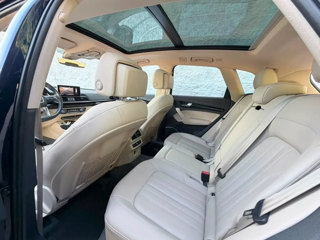 Used 2018 Audi Q5 Prestige w/ Prestige Package AWD/4WD image 23