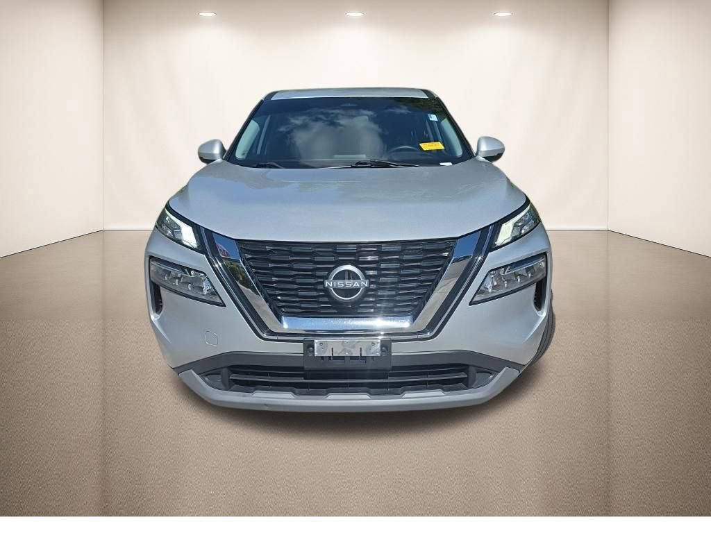 Used 2022 Nissan Rogue SV FWD image 13