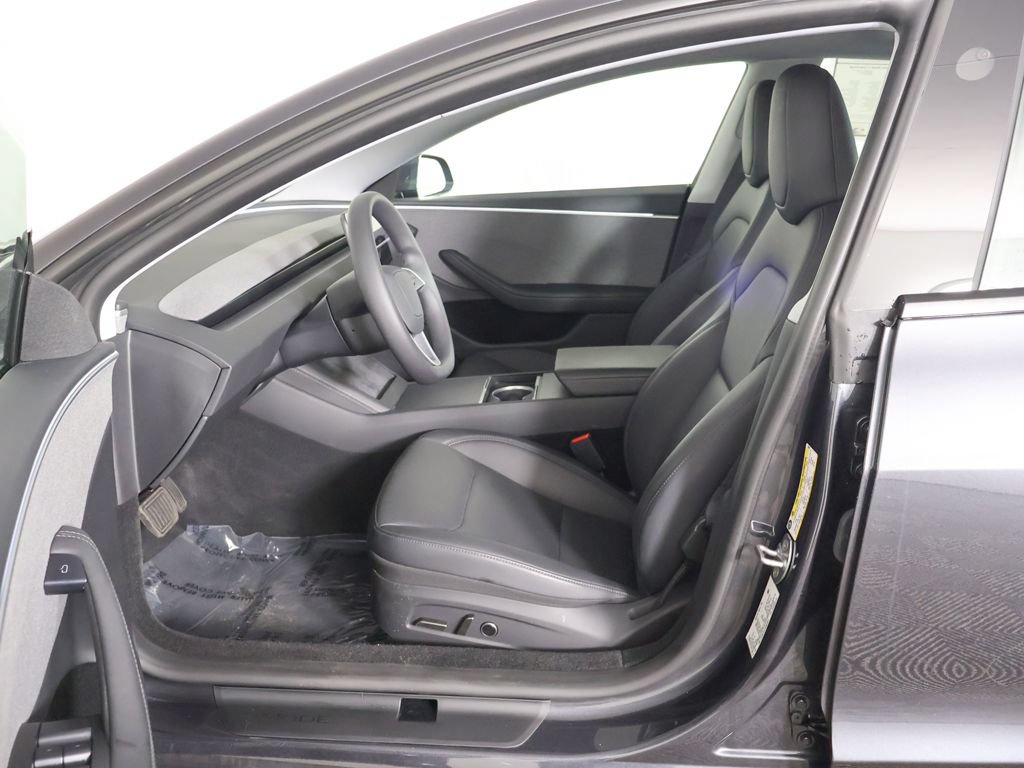 Used 2025 Tesla Model 3 Long Range RWD image 33