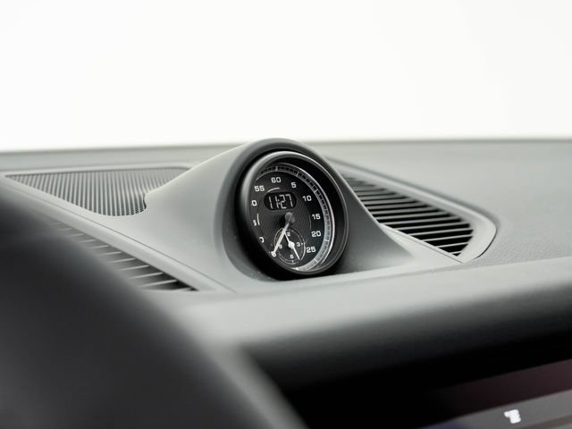 Certified 2026 Porsche Macan AWD/4WD image 20