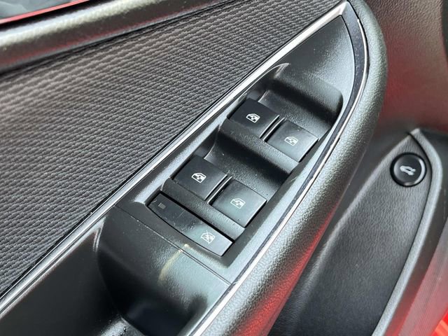 Used 2017 Chevrolet Cruze LT FWD image 24