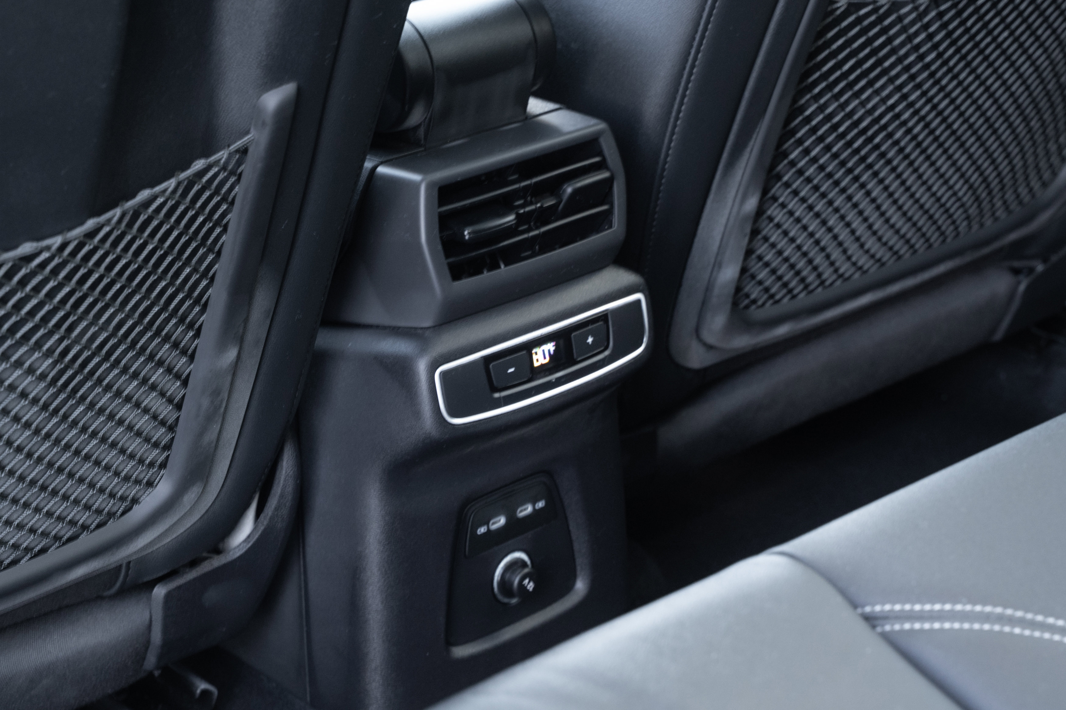 Certified 2024 Audi Q4 e-tron Prestige image 25