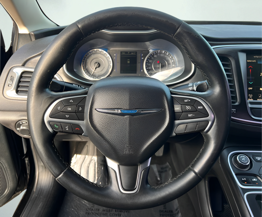 Used 2017 Chrysler 200 Limited Platinum FWD image 37