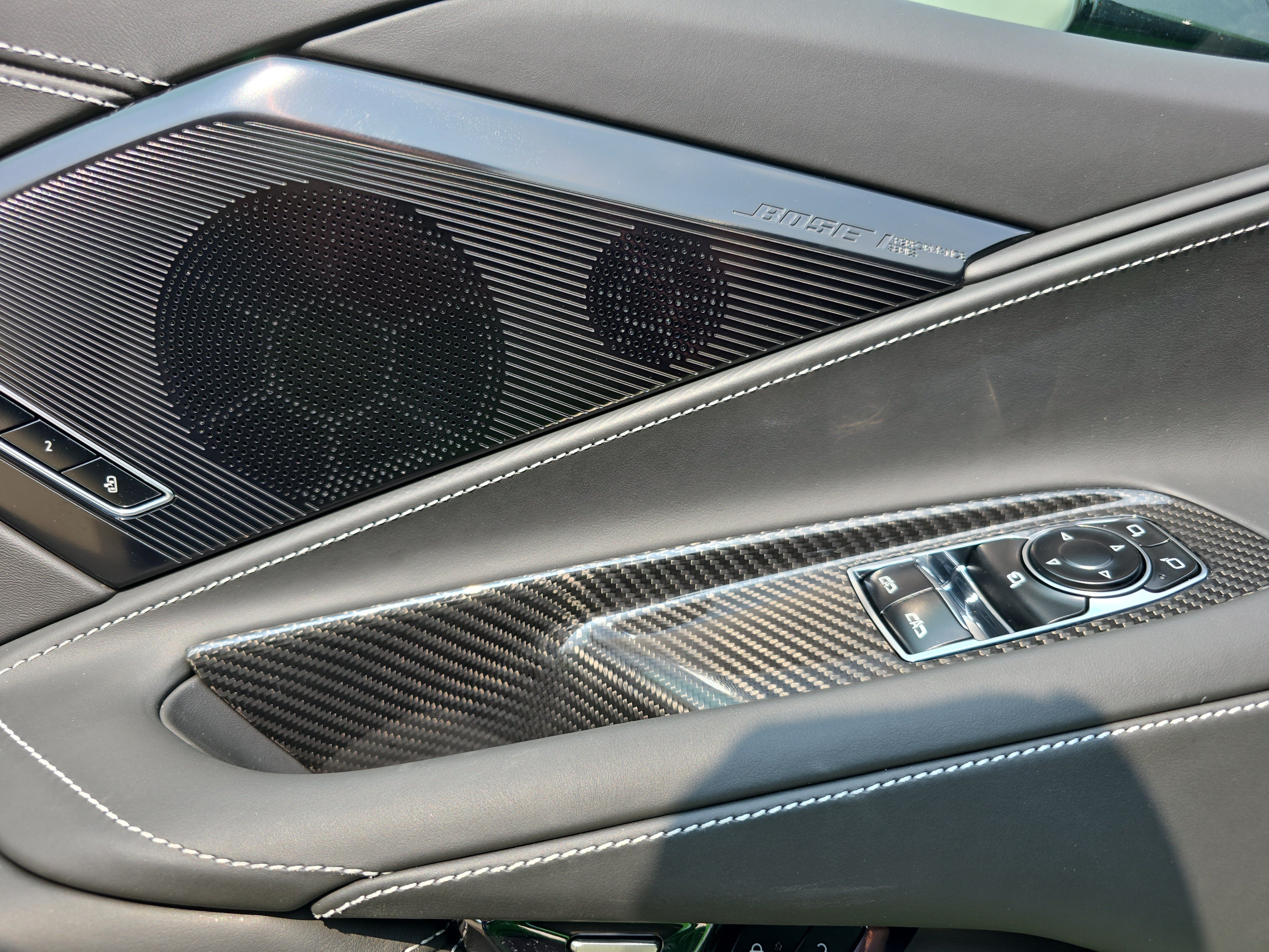 New 2026 Chevrolet Corvette Stingray Premium Cpe w/ Z51 Performance Package RWD image 18
