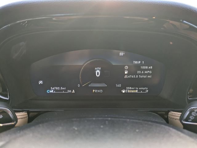Used 2023 Lincoln Corsair Reserve w/ Towing Package AWD/4WD image 11