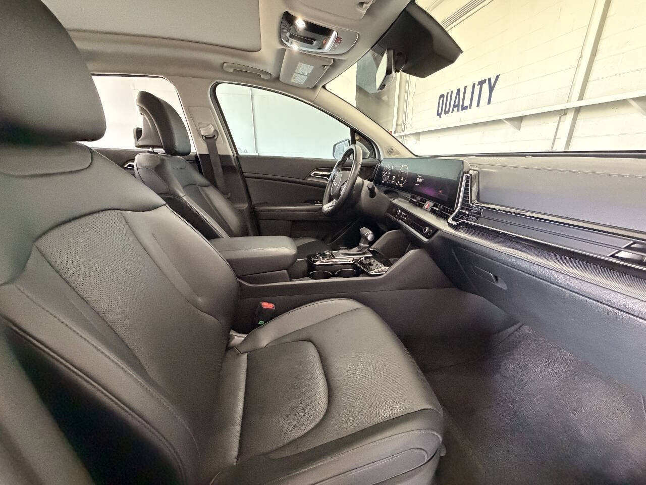 Used 2023 Kia Sportage SX FWD image 21