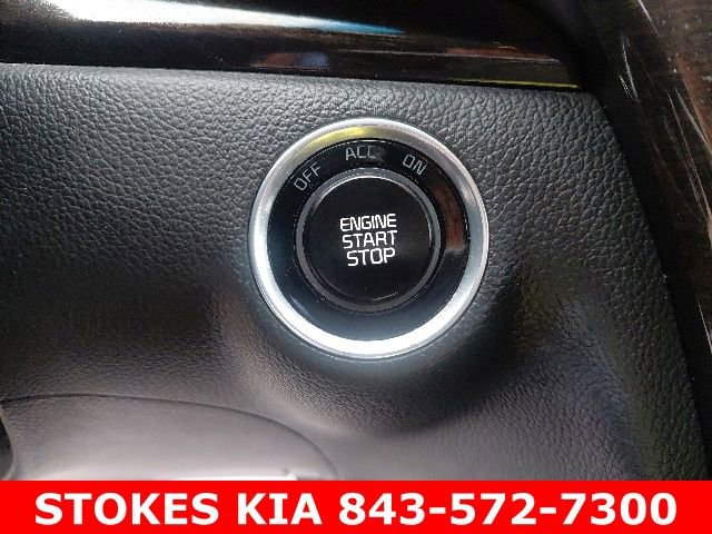 Used 2016 Kia Cadenza FWD image 17
