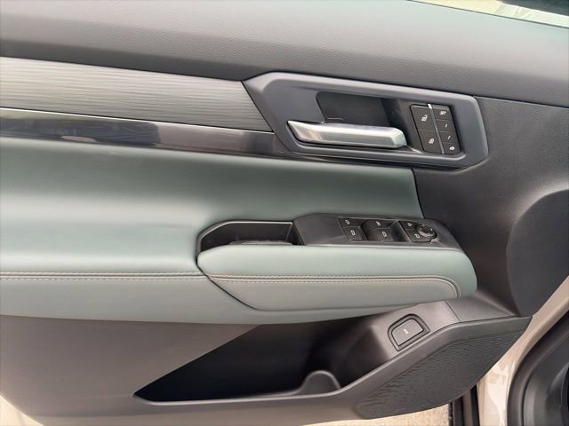 New 2026 GMC Terrain AT4 w/ Convenience Package III image 18