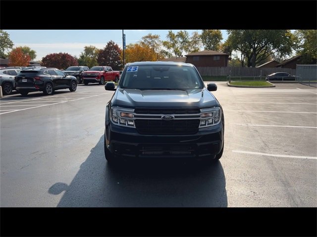 Used 2023 Ford Maverick Lariat w/ Lariat Luxury Package image 3