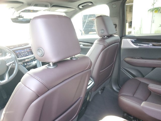 Certified 2022 Cadillac XT6 Premium Luxury w/ Technology Package AWD/4WD image 15