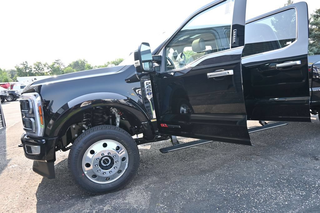 New 2026 Ford F450 Platinum w/ Platinum Plus Package AWD/4WD image 91