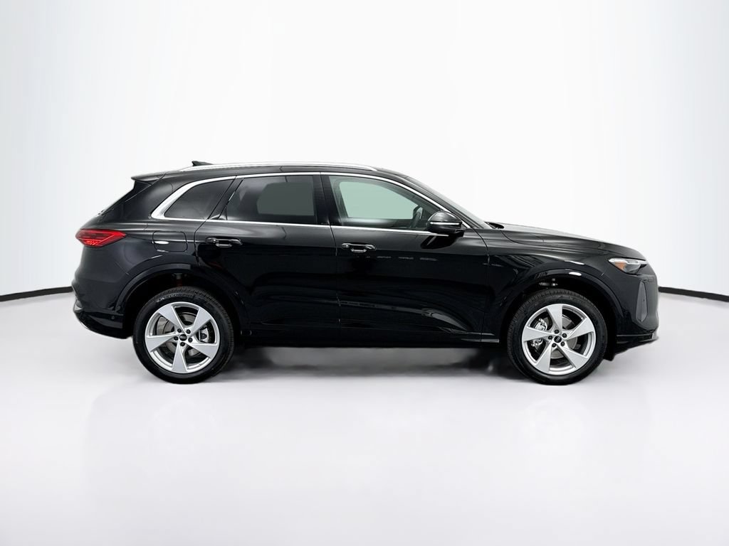 Used 2025 Audi Q5 Premium Plus AWD/4WD image 4