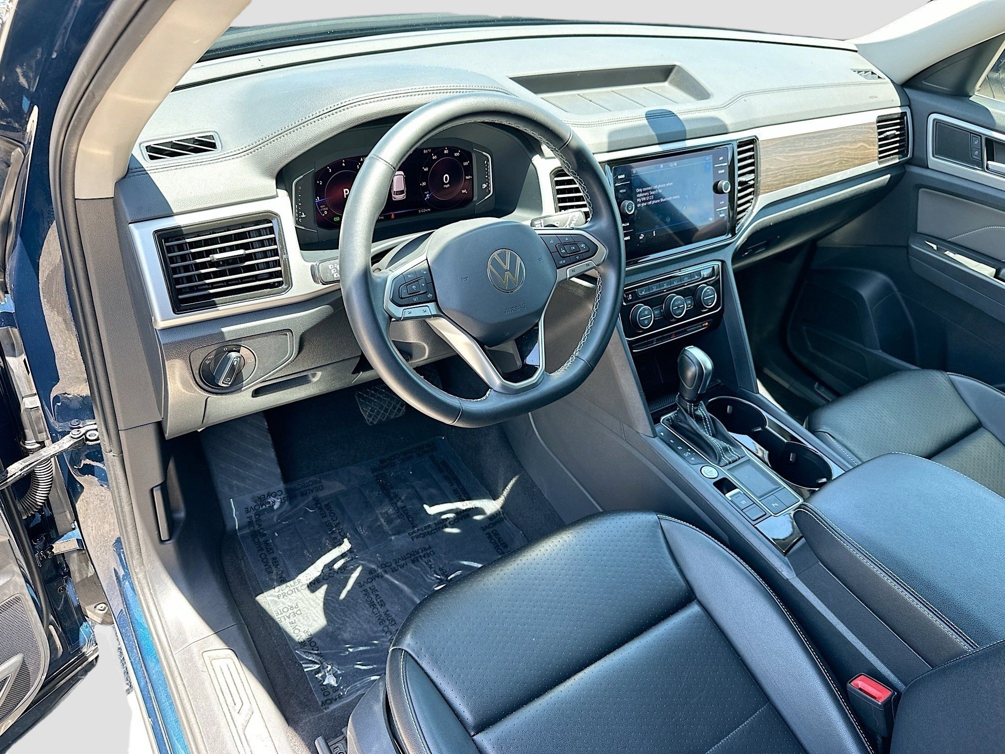Used 2022 Volkswagen Atlas SE image 9