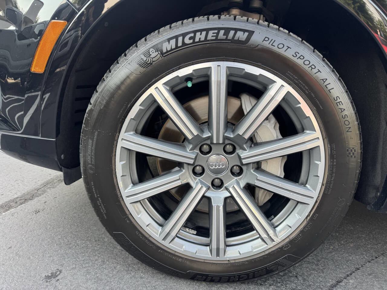 Used 2019 Audi Q7 3.0T Premium image 21