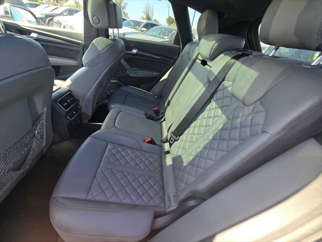 Used 2018 Audi SQ5 Premium Plus w/ S Sport Package image 21