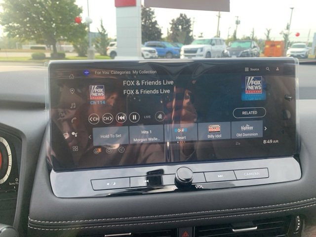 New 2026 Nissan Rogue Platinum image 16