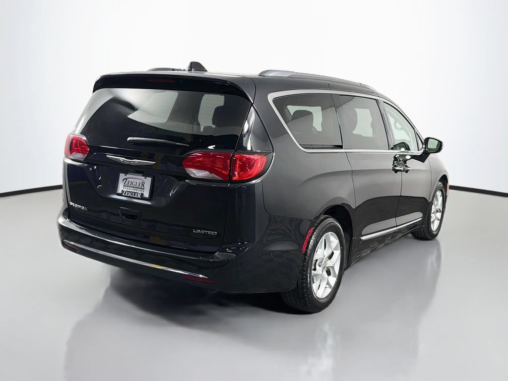 Used 2020 Chrysler Pacifica Limited w/ Advanced Safetytec Group FWD image 7
