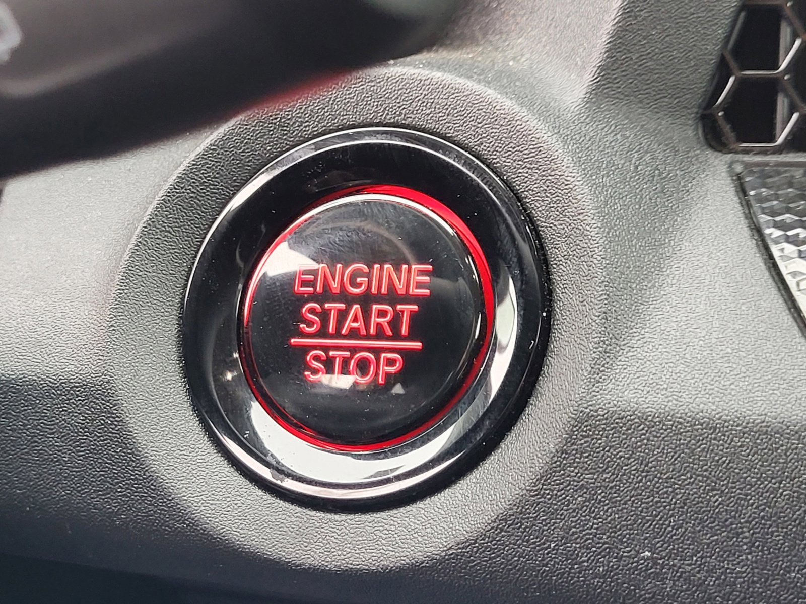 Used 2025 Honda CR-V LX image 31