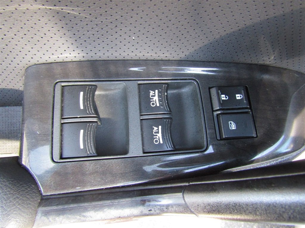 Used 2011 Acura TSX Sedan FWD image 21