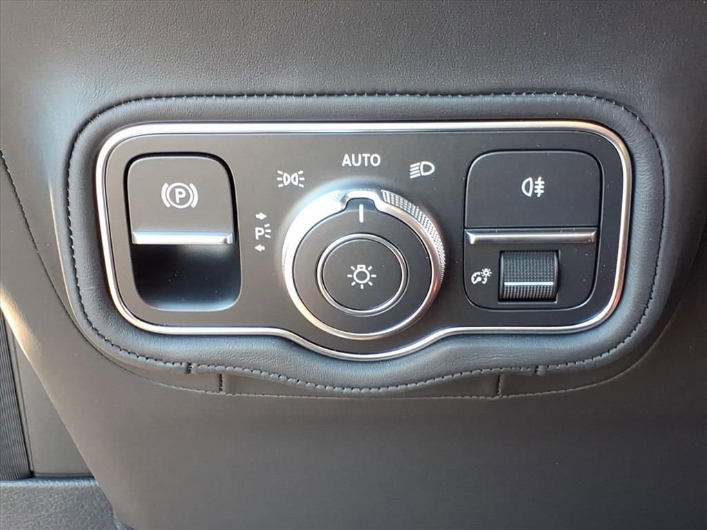 Used 2026 Mercedes-Benz G 63 AMG 4MATIC image 15