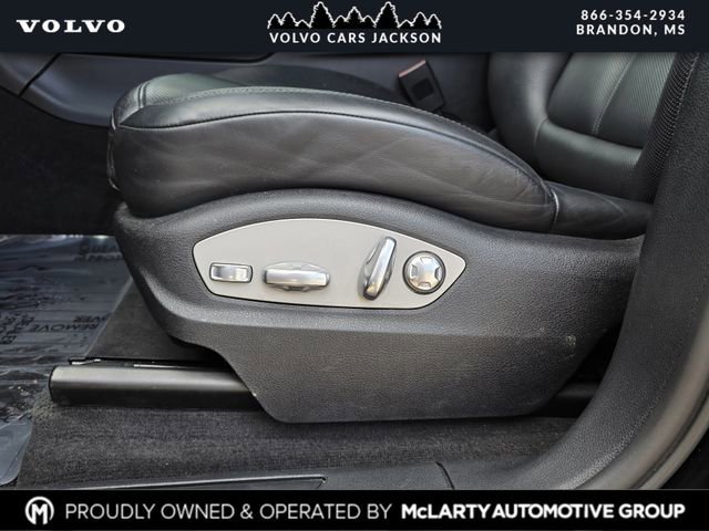 Used 2021 Porsche Macan image 13