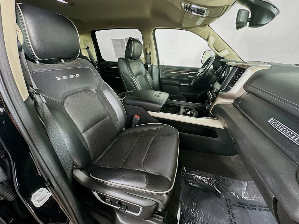 Used 2020 RAM 1500 Laramie AWD/4WD image 35