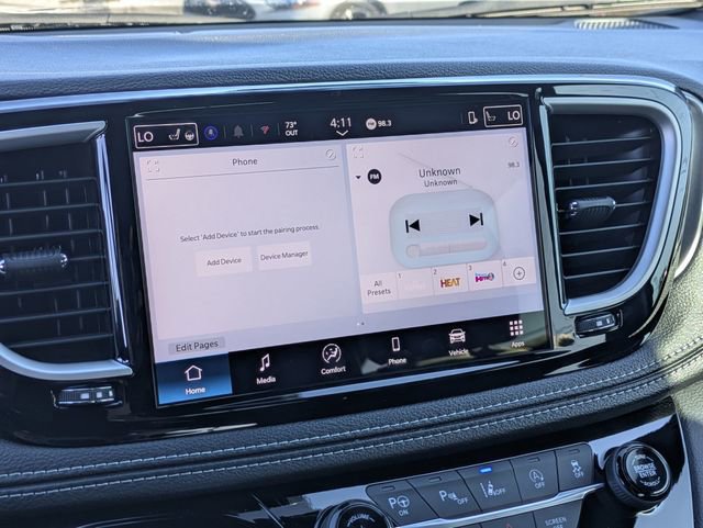 New 2025 Chrysler Pacifica Select image 23
