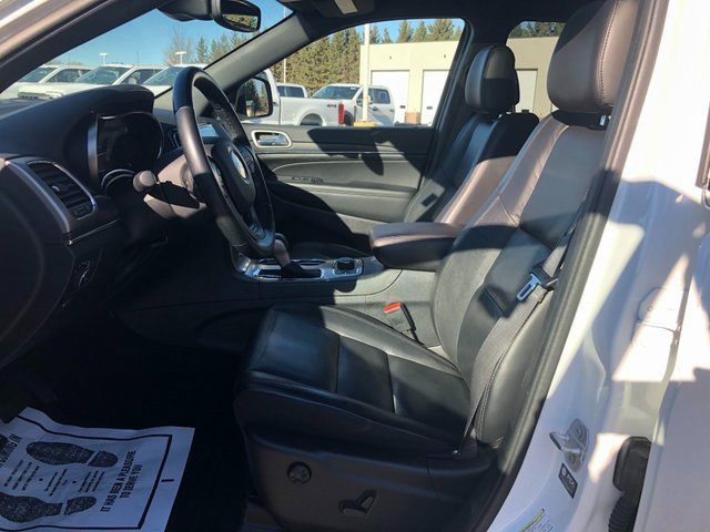 Used 2022 Jeep Grand Cherokee Limited w/ Tech Group image 19