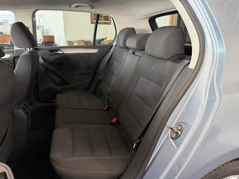 Used 2012 Volkswagen Golf TDI FWD image 36
