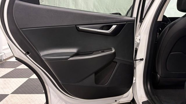 Used 2024 Kia EV6 Light image 17