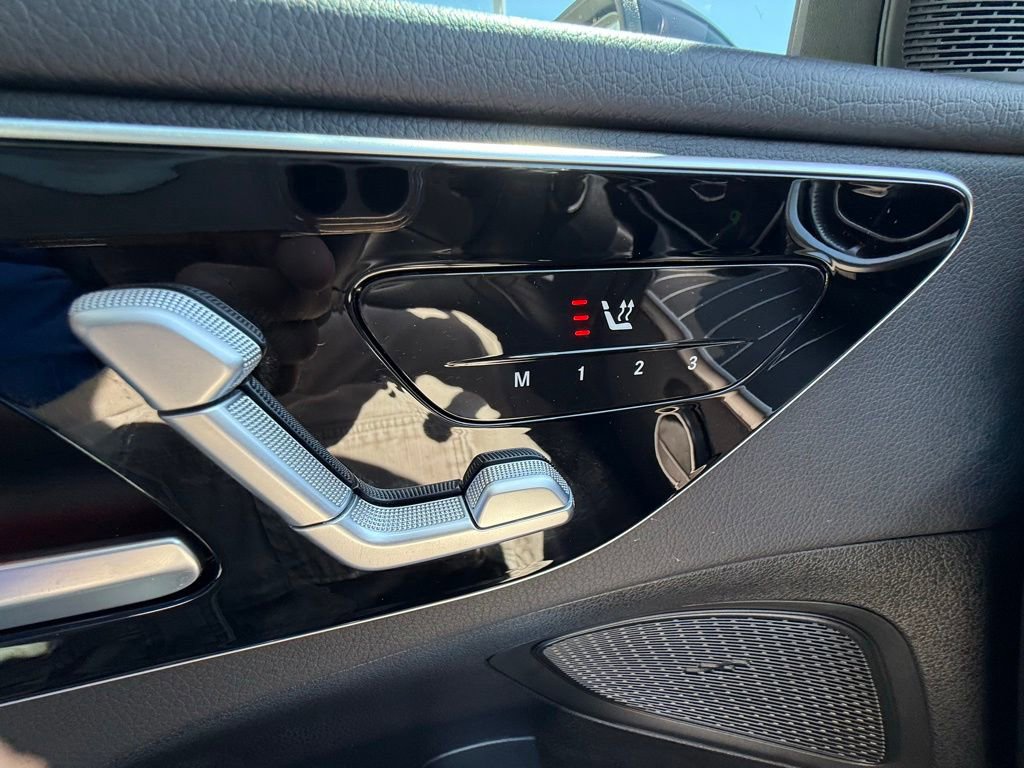 Used 2023 Mercedes-Benz C 300 Sedan image 29