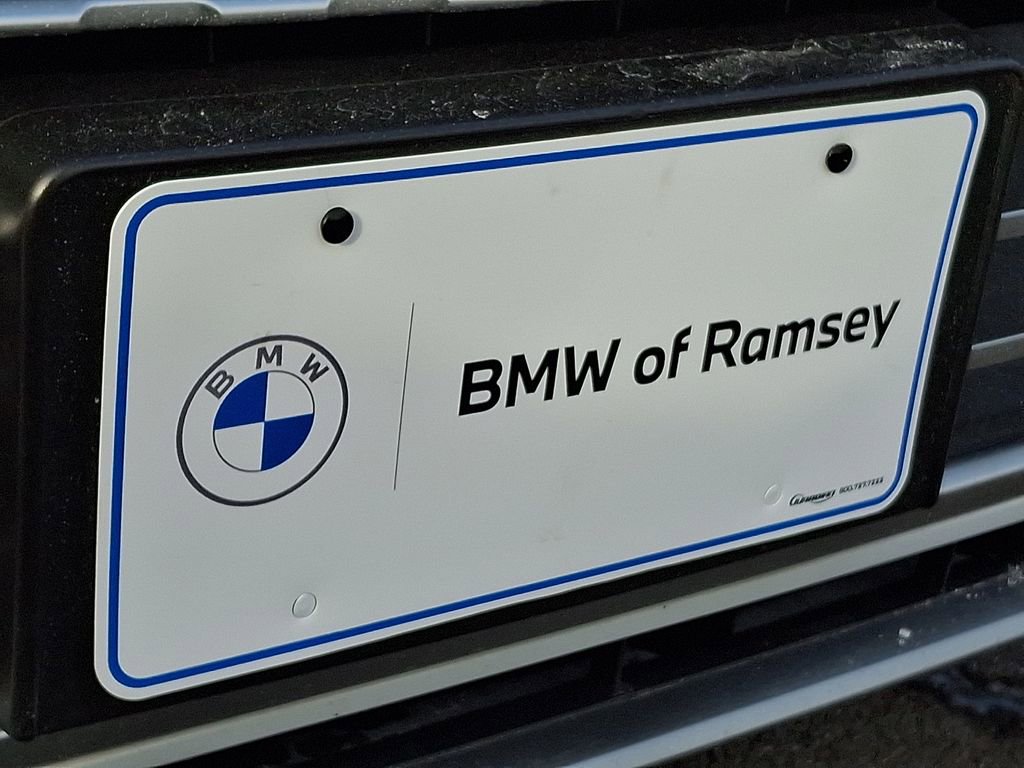 Used 2022 Porsche Panamera 4 image 30