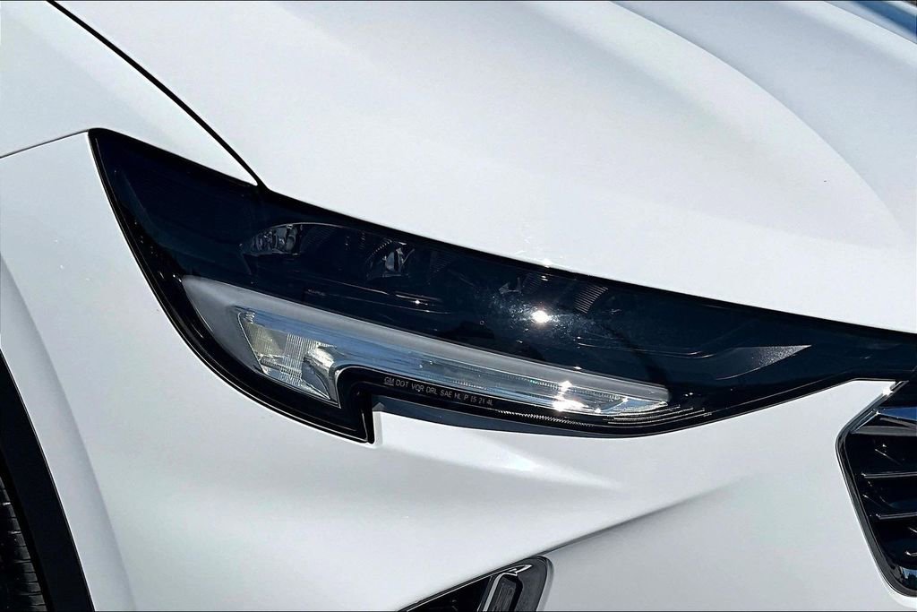 Used 2023 Buick Envision Essence w/ Technology Package I image 32