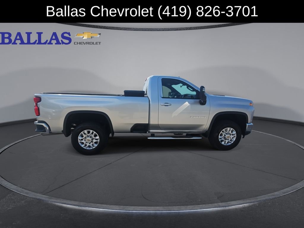 Used 2022 Chevrolet Silverado 3500 LT w/ Convenience Package AWD/4WD image 9