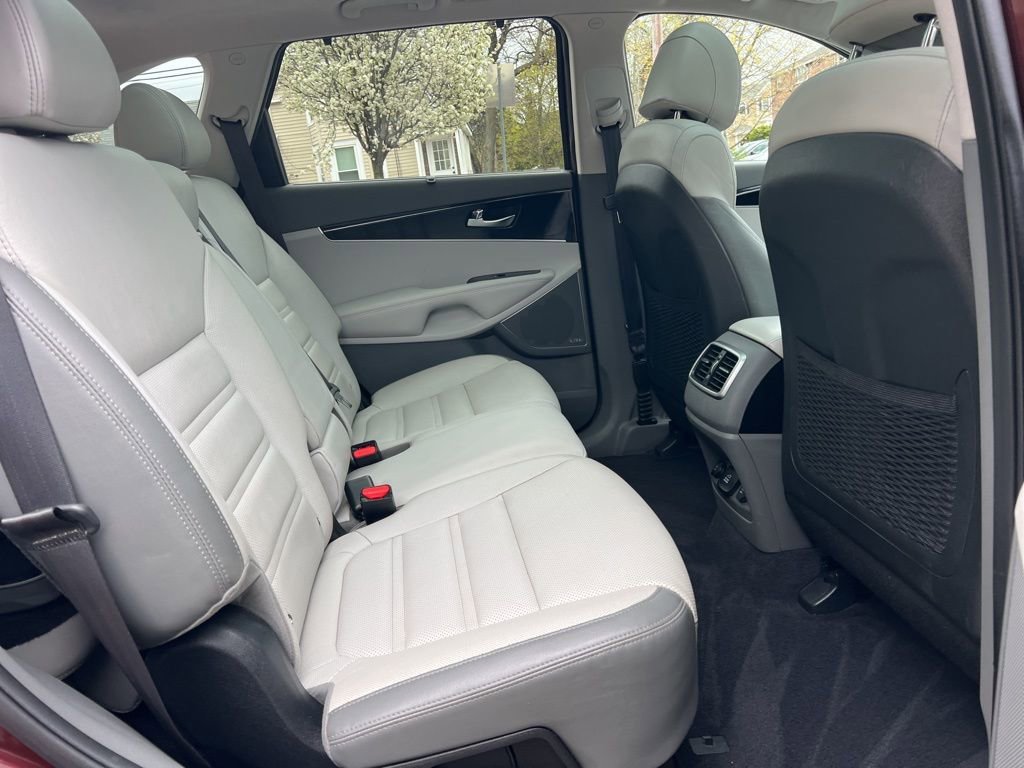 Used 2017 Kia Sorento SX AWD/4WD image 28