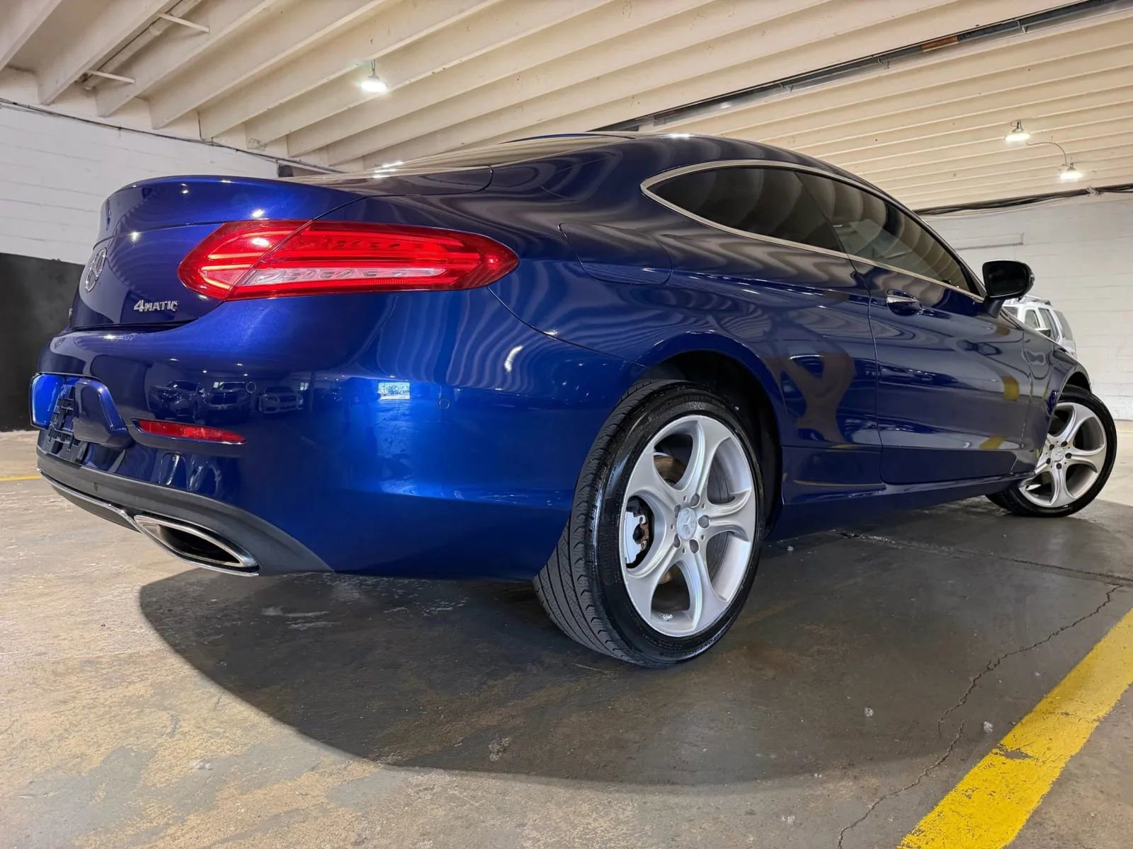 Used 2017 Mercedes-Benz C 300 4MATIC Coupe image 4