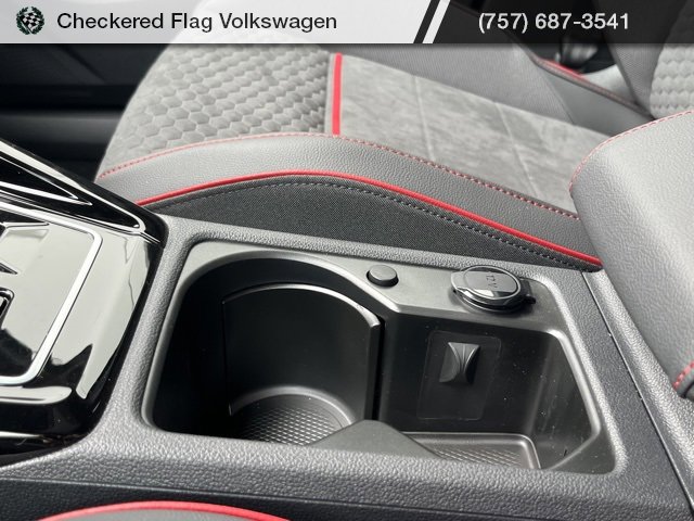 New 2025 Volkswagen GTI SE image 41