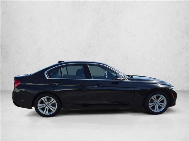 Used 2018 BMW 330i Sedan w/ Convenience Package RWD image 4