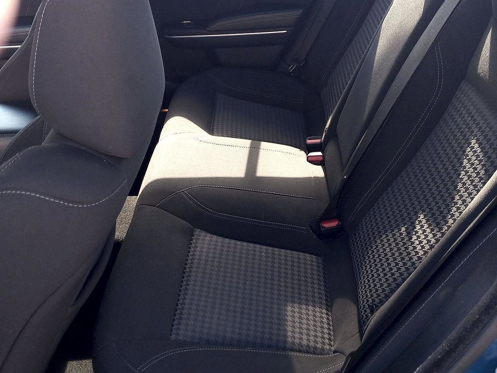 Used 2023 Dodge Charger SXT image 12