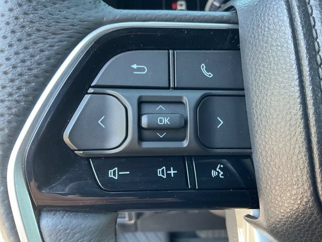 Certified 2025 Toyota Tundra Capstone AWD/4WD image 19