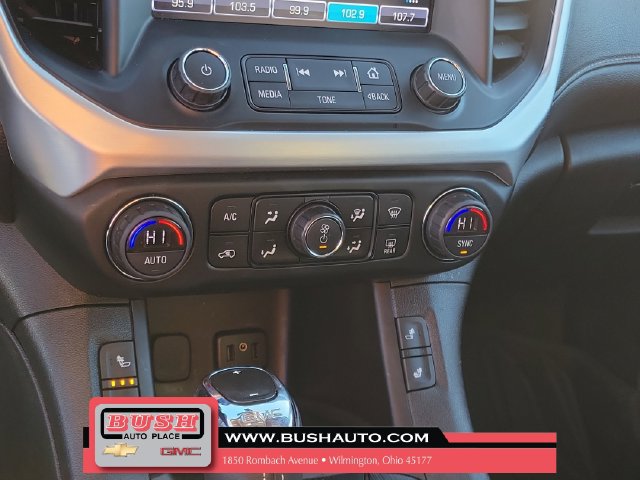 Used 2019 GMC Acadia SLT w/ LPO, Floor Liner Package AWD/4WD image 27