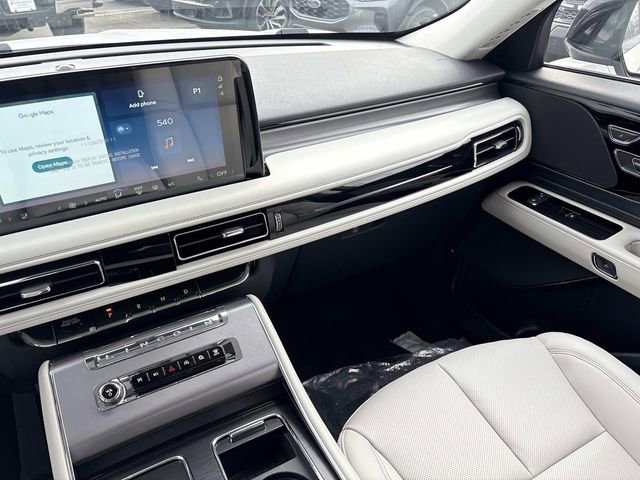 New 2026 Lincoln Aviator 2WD w/ Jet Appearance Package image 15