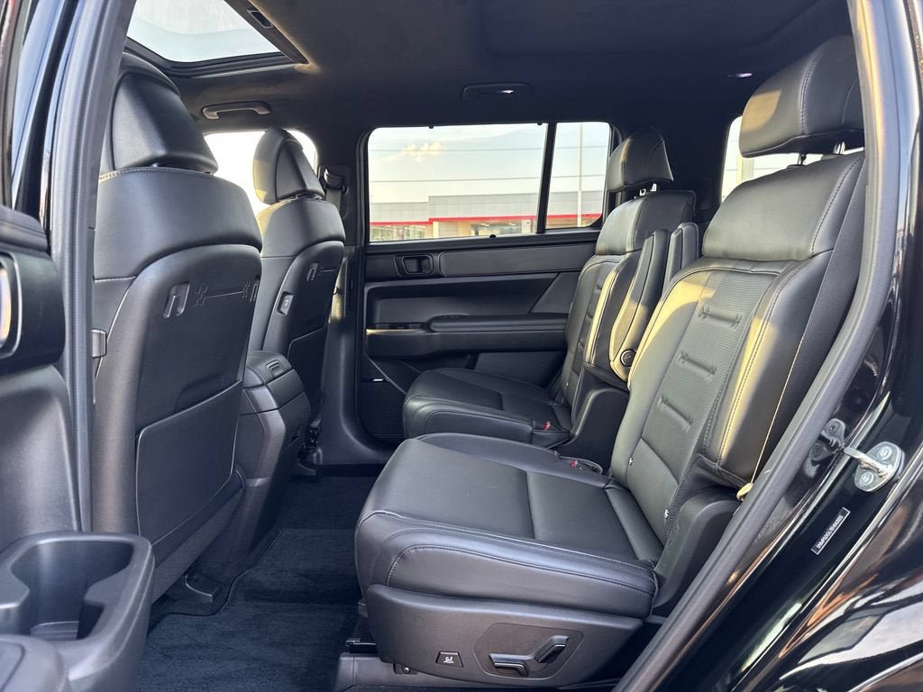 Used 2024 Hyundai Santa Fe Calligraphy AWD/4WD image 13