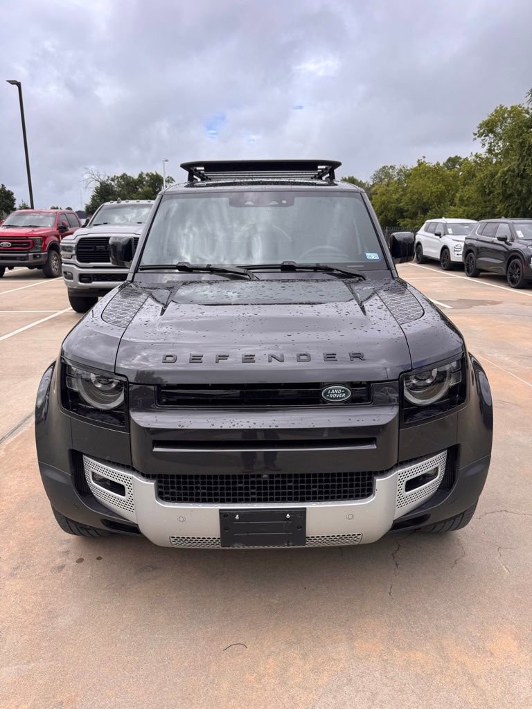 Used 2024 Land Rover Defender 110 S AWD/4WD video 1