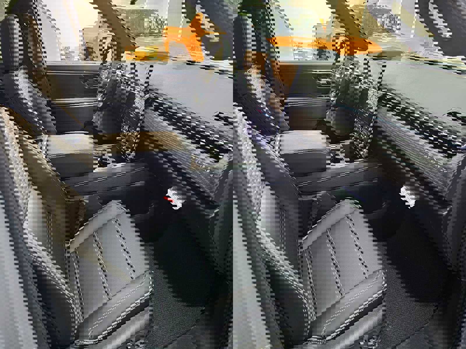 New 2024 GMC Sierra EV Denali image 7