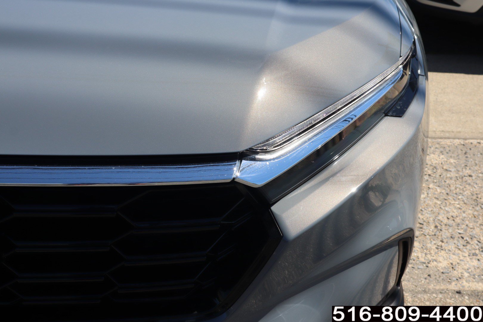 Used 2025 Honda CR-V EX-L image 11