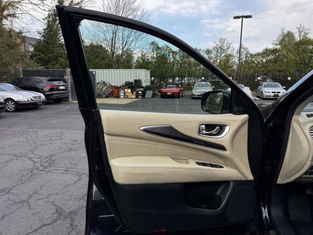 Used 2017 INFINITI QX60 AWD w/ Premium Plus Package image 21